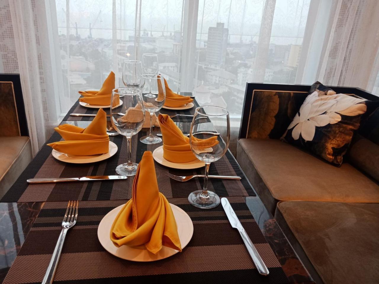 Hotel Kaloum Conakry Luaran gambar