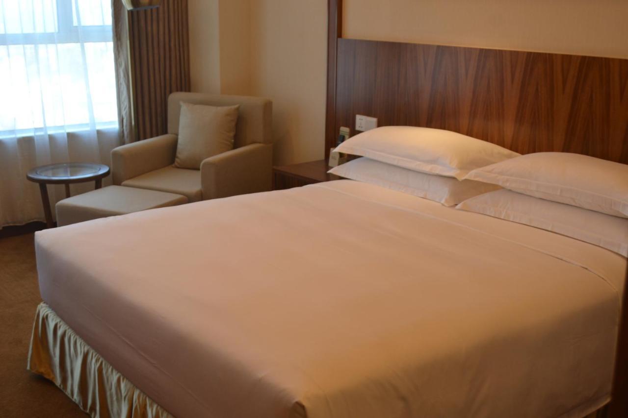 Hotel Kaloum Conakry Luaran gambar