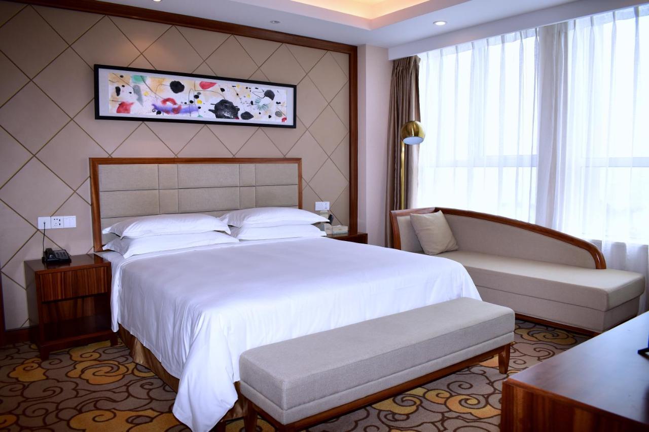 Hotel Kaloum Conakry Luaran gambar